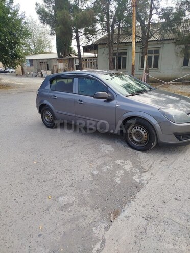 Opel Astra 2006, 302,000 km - 1.4 l - Gəncə