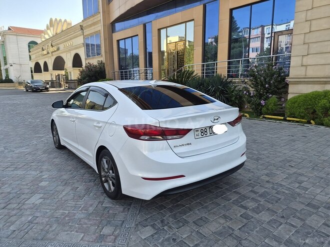 Hyundai Elantra 2018, 139,000 km - 2.0 l - Bakı
