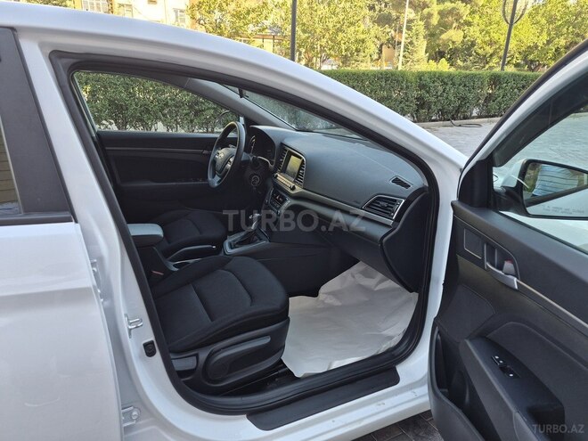 Hyundai Elantra 2018, 139,000 km - 2.0 l - Bakı