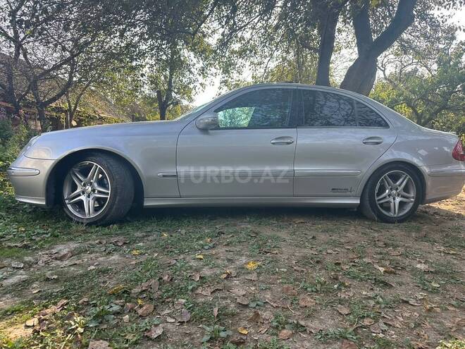 Mercedes E 240 2003, 205,000 km - 2.6 l - Bakı