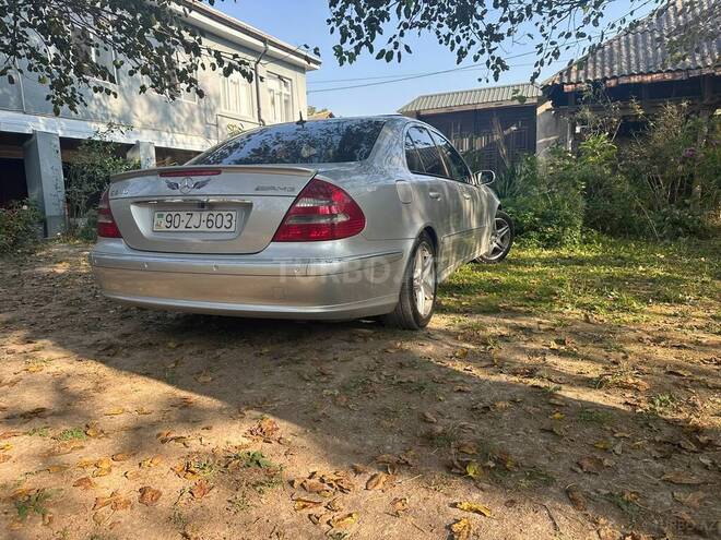 Mercedes E 240 2003, 205,000 km - 2.6 l - Bakı