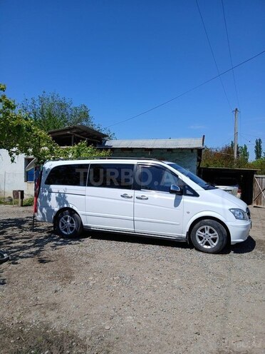 Mercedes  2010, 201,000 km - 2.1 l - Bakı
