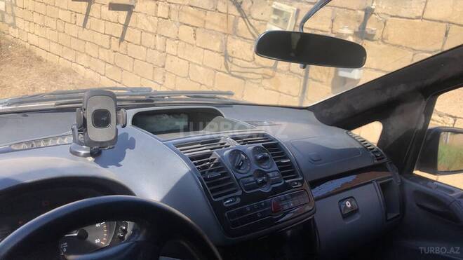 Mercedes  2010, 201,000 km - 2.1 l - Bakı