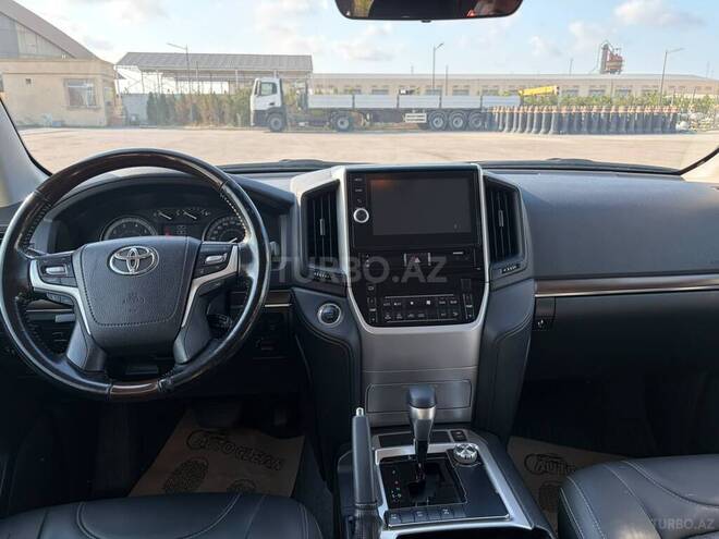 Toyota Land Cruiser 2018, 99,000 km - 4.0 l - Bakı