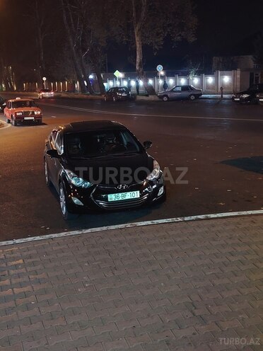 Hyundai Elantra 2013, 202,000 km - 1.8 l - Qəbələ