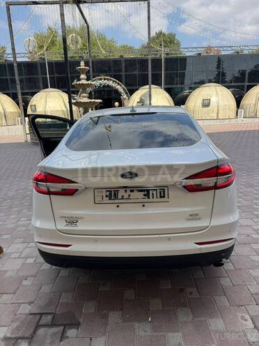 Ford Fusion (North America) 2019, 189,903 km - 1.5 л - Şirvan