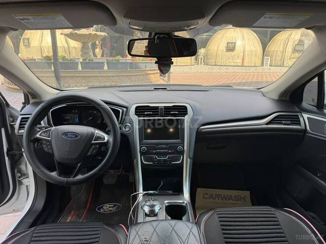 Ford Fusion (North America) 2019, 189,903 km - 1.5 л - Şirvan