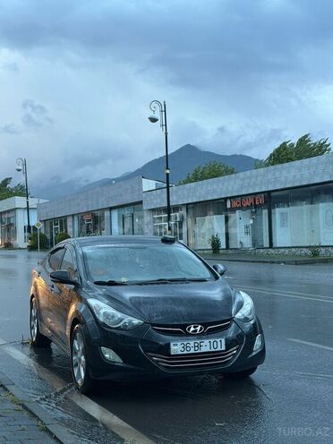 Hyundai Elantra 2013, 202,000 km - 1.8 l - Qəbələ