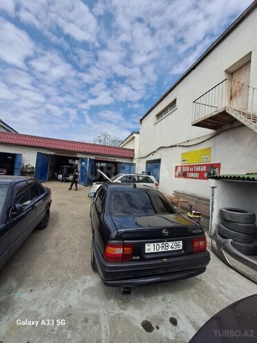 Opel Vectra 1993, 343,500 km - 1.8 l - Bakı
