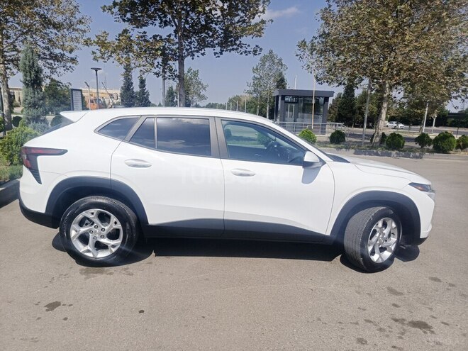 Chevrolet Trax 2024, 32,500 km - 1.2 л - Gəncə