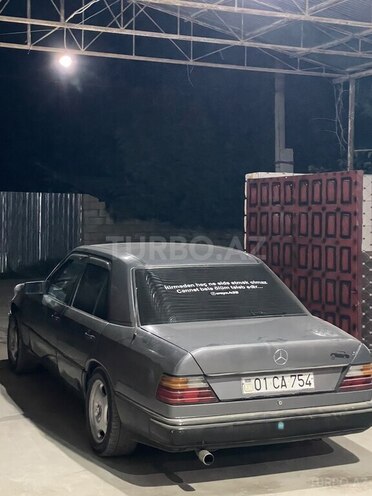 Mercedes 190 1990, 350,000 km - 2.0 l - Salyan