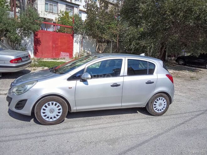 Opel Corsa 2012, 153,000 km - 1.4 l - Bakı