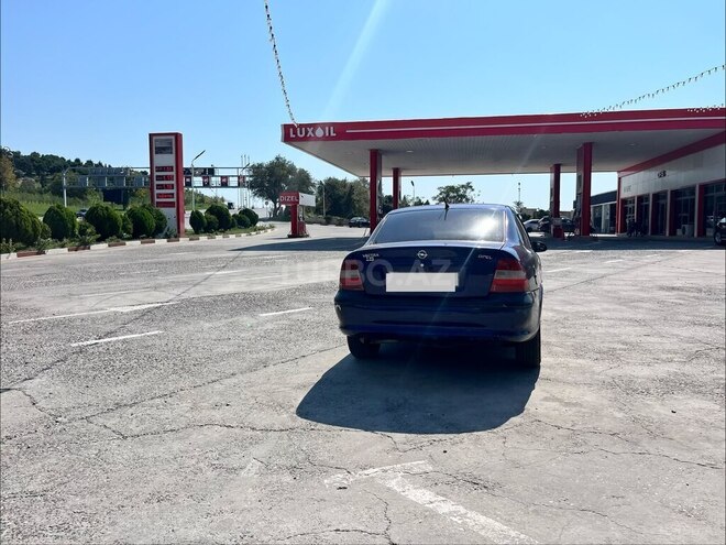 Opel Vectra 1996, 354,678 km - 1.8 l - Bakı