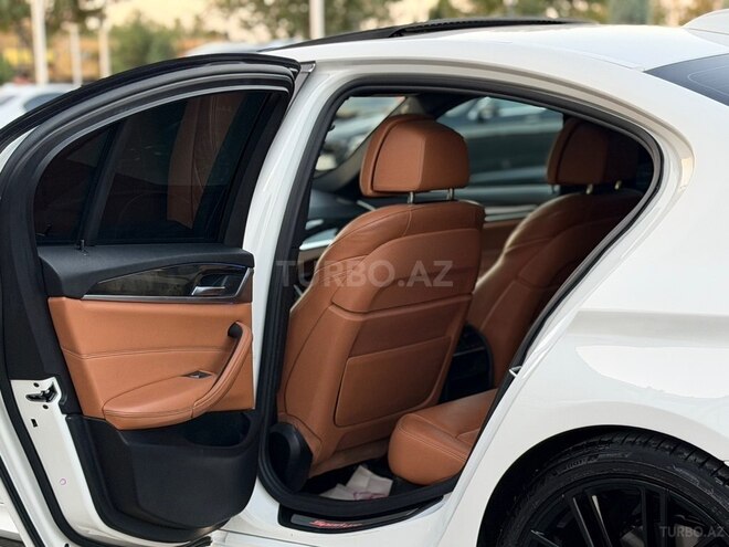 BMW 530 2018, 110,000 km - 2.0 l - Gəncə