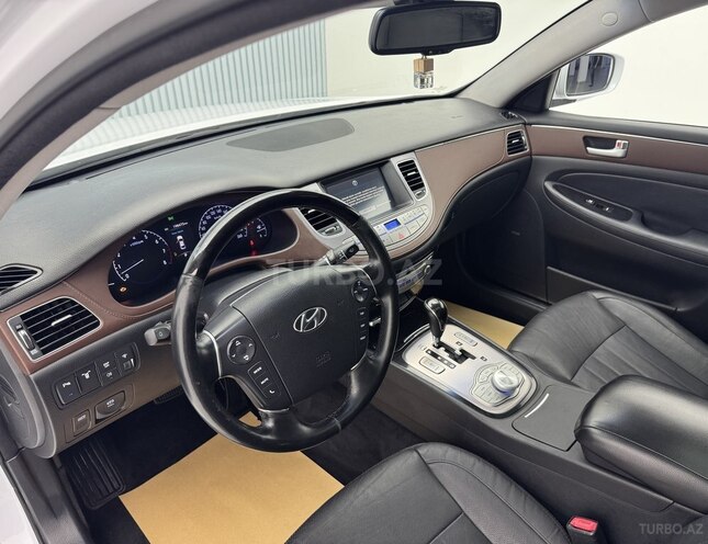 Hyundai Genesis 2013, 198,500 km - 3.8 l - Bakı