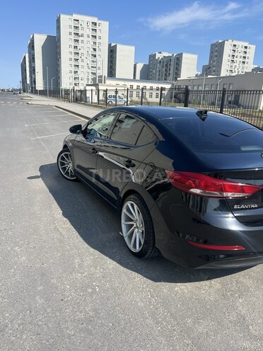 Hyundai Elantra 2017, 275,198 km - 2.0 l - Bakı