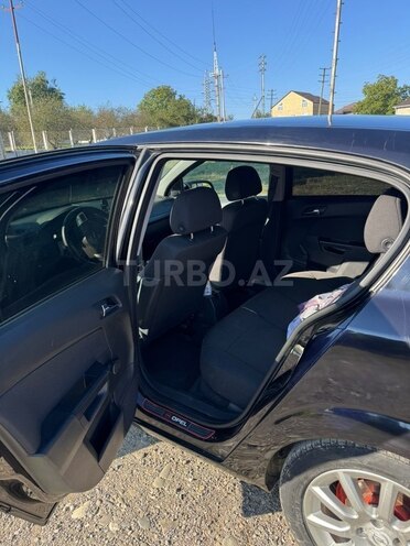 Opel Astra 2009, 320,000 km - 1.4 l - Quba