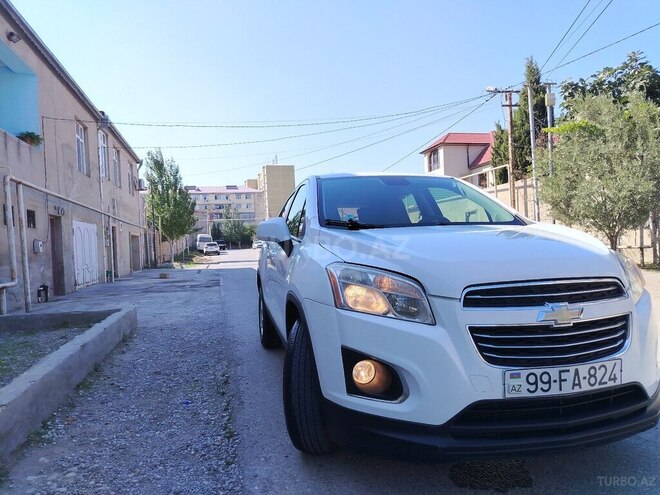 Chevrolet Trax 2015, 298,400 km - 1.4 l - Sumqayıt