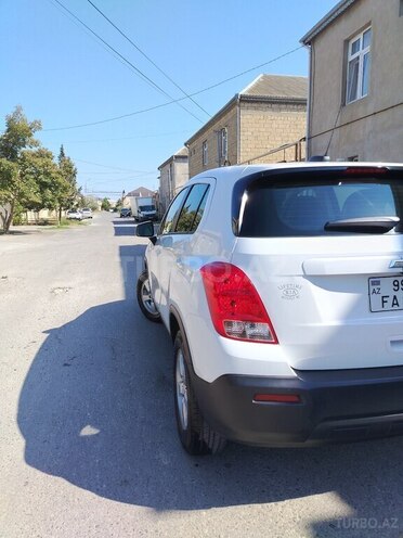 Chevrolet Trax 2015, 298,400 km - 1.4 l - Sumqayıt