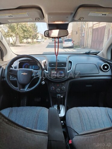 Chevrolet Trax 2015, 298,400 km - 1.4 l - Sumqayıt