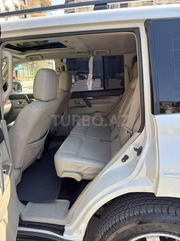 Mitsubishi Pajero 2007, 250,000 km - 3.0 l - Bakı