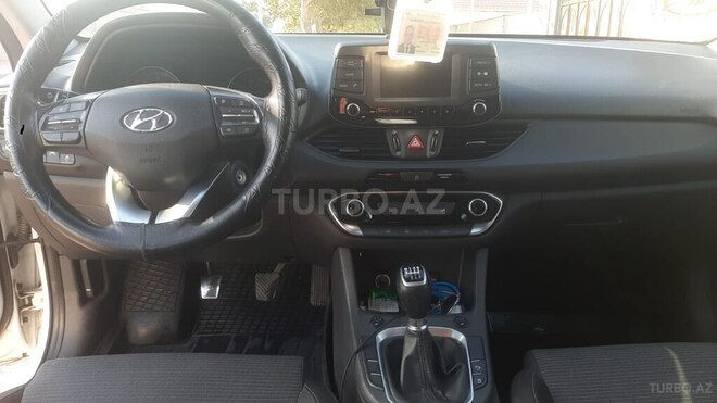 Hyundai i30 2018, 293,000 km - 1.6 л - Bakı