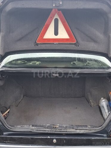 Mercedes 200 E 1992, 549,292 km - 2.0 л - Quba