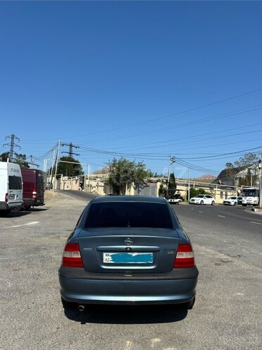 Opel Vectra 1998, 360,000 km - 1.8 l - Bakı