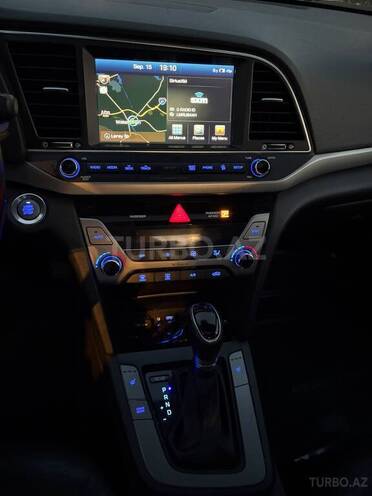 Hyundai Elantra 2016, 193,989 km - 2.0 л - Bakı