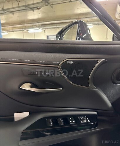 Lexus ES 300h 2024, 24,900 km - 2.5 l - Bakı