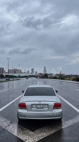 Hyundai Sonata 2003, 423,000 km - 2.0 l - Biləsuvar