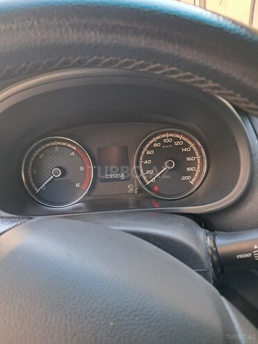 Mitsubishi L200 2020, 99,260 km - 2.4 l - Bakı