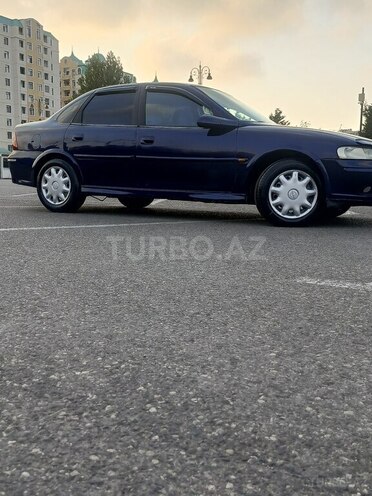Opel Vectra 1999, 332,850 km - 1.8 l - Sumqayıt