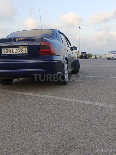 Opel Vectra 1999, 332,850 km - 1.8 l - Sumqayıt