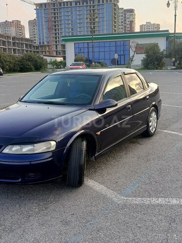 Opel Vectra 1999, 332,850 km - 1.8 l - Sumqayıt