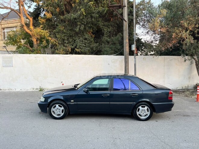 Mercedes C 200 1995, 646,567 km - 2.0 л - Bakı