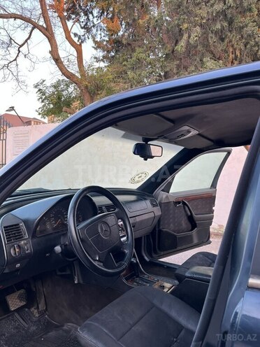Mercedes C 200 1995, 646,567 km - 2.0 л - Bakı