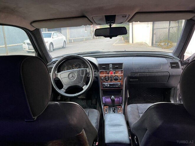 Mercedes C 200 1995, 646,567 km - 2.0 л - Bakı