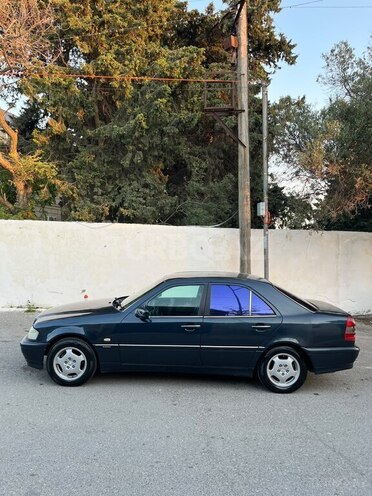 Mercedes C 200 1995, 646,567 km - 2.0 л - Bakı