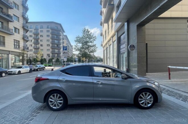 Hyundai Avante 2014, 202,000 km - 1.6 л - Bakı
