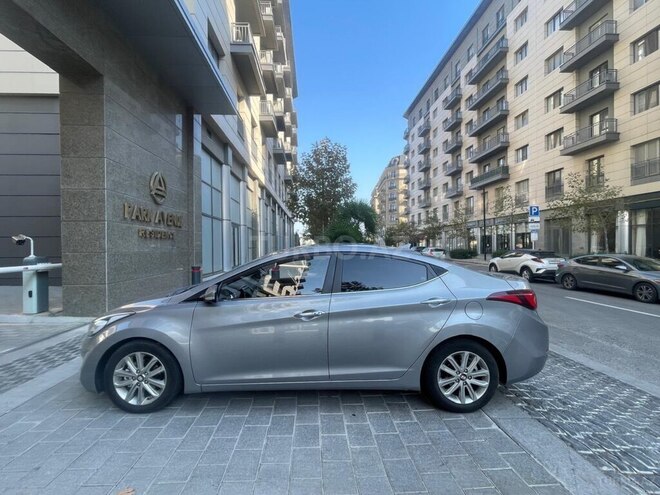 Hyundai Avante 2014, 202,000 km - 1.6 л - Bakı