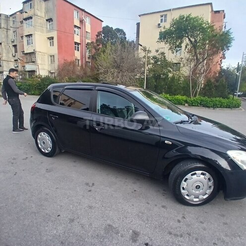 Kia  2007, 270,000 km - 1.6 л - Bakı