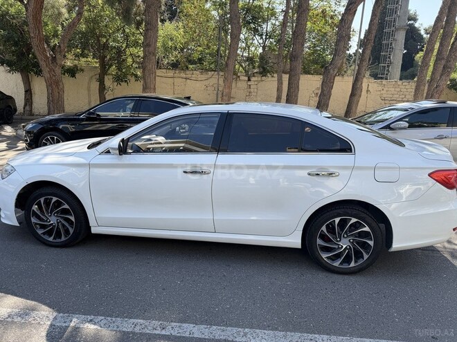 Lifan 820 2016, 236,000 km - 2.4 л - Bakı