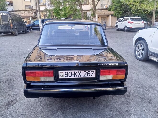 LADA (VAZ) 2107 2010, 25,420 km - 1.7 л - Bakı