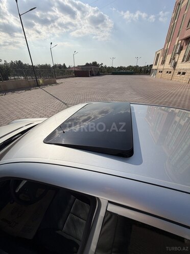 Mercedes E 270 2000, 283,000 km - 2.7 л - Şirvan
