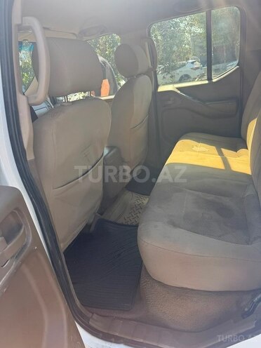 Nissan Navara 2013, 405,639 km - 2.5 l - Bakı