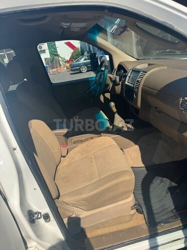 Nissan Navara 2013, 405,639 km - 2.5 l - Bakı