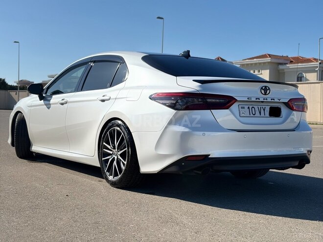 Toyota Camry 2022, 130,000 km - 2.5 л - Bakı