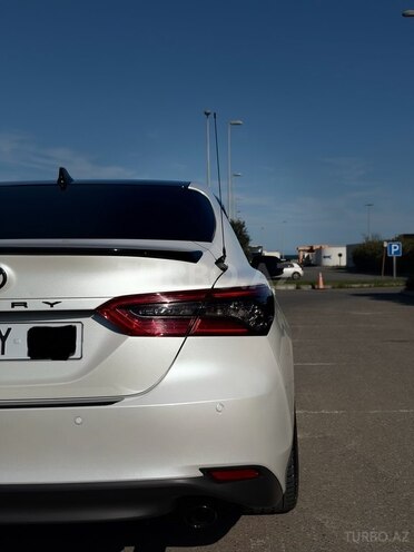 Toyota Camry 2022, 130,000 km - 2.5 л - Bakı