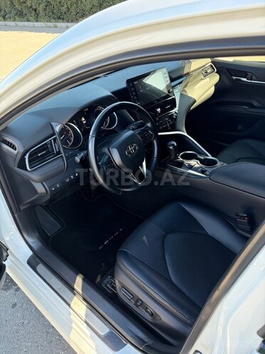 Toyota Camry 2022, 130,000 km - 2.5 л - Bakı